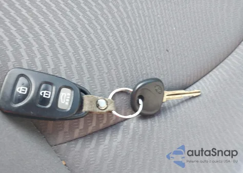 2014 Hyundai Elantra Se/Sport/Limited z USA, uszkodzony, nr VIN KMHDH4AE3EU037406